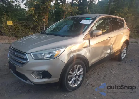 2017 Ford Escape Se from USA, damaged, VIN 1FMCU9GD7HUC20802